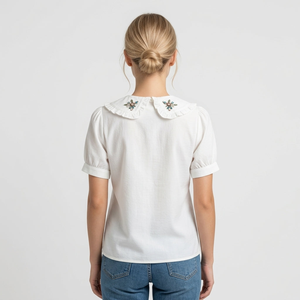 Weiße Baumwollbluse mit Stickerei